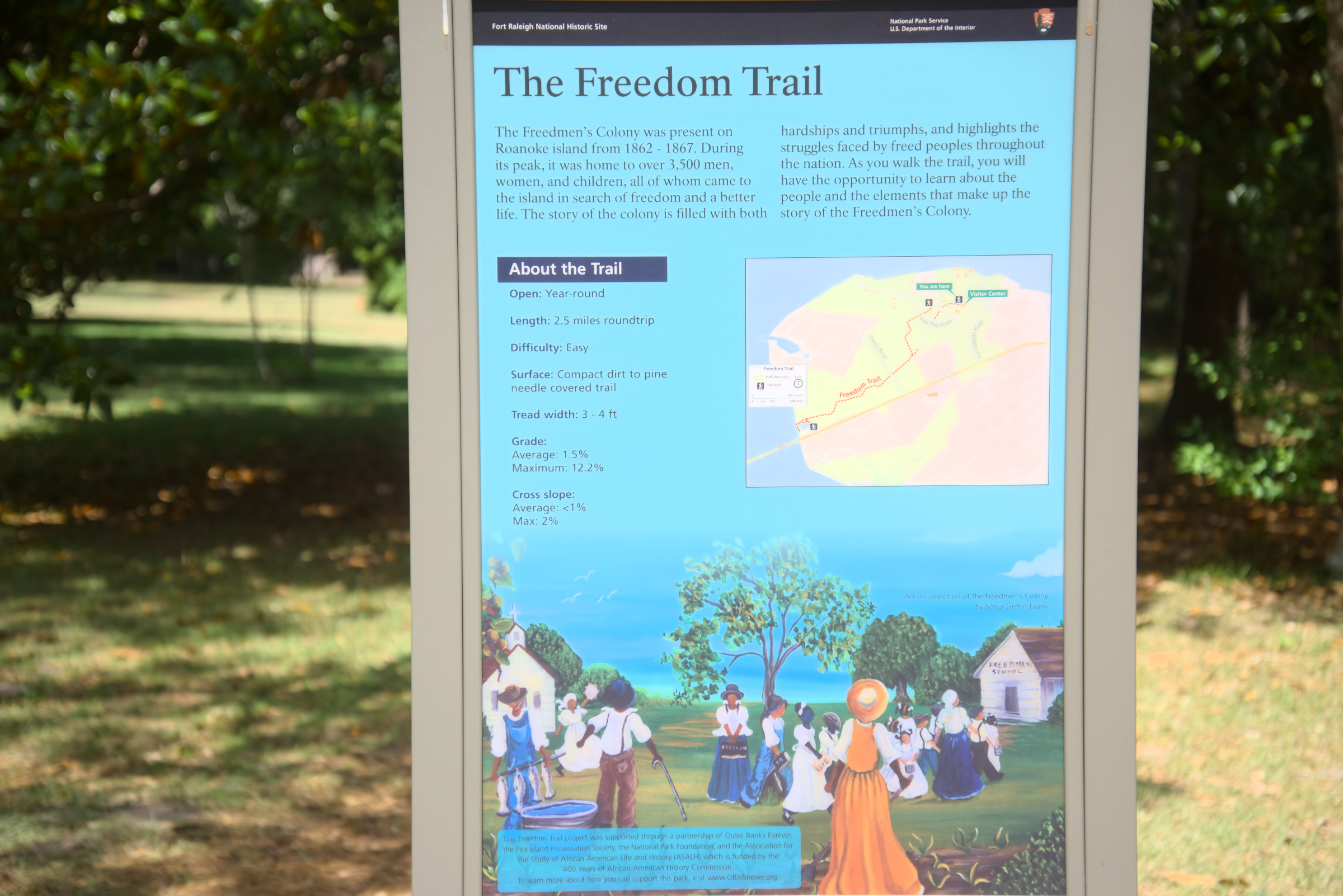 Trailhead of the Freedom Trail Fort Raleigh
