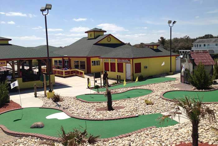 Paradise Fun Park Mini Golf