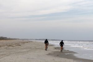 Outer Banks vs. Hilton Head: Which Beach is Better?