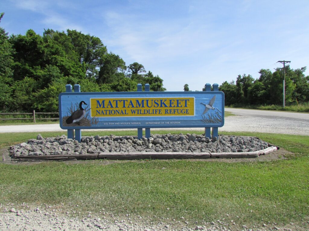 Lake Mattamuskeet National Wildlife Refuge Entrance